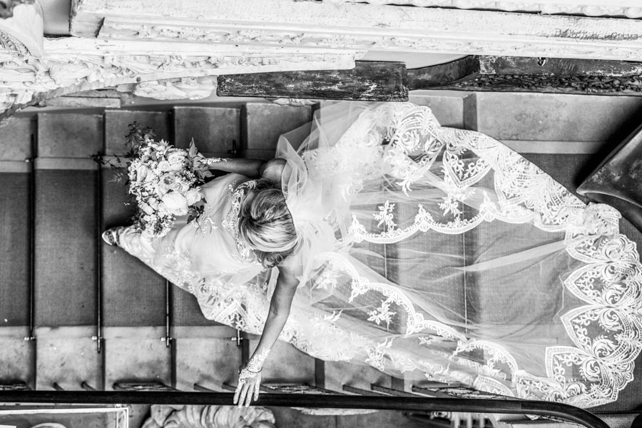 Must-Have Getting Ready Photos for Your Wedding