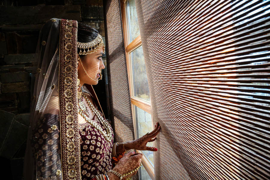 33 Photographers Share Their Favourite Wedding Photos