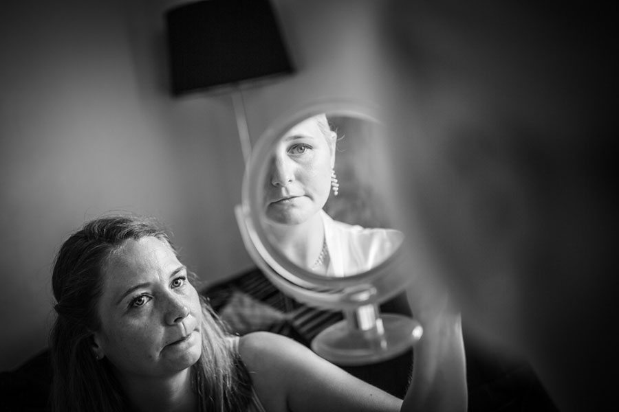 Must-Have Getting Ready Photos for Your Wedding
