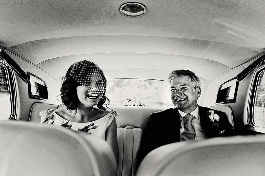 documentary style wedding photos