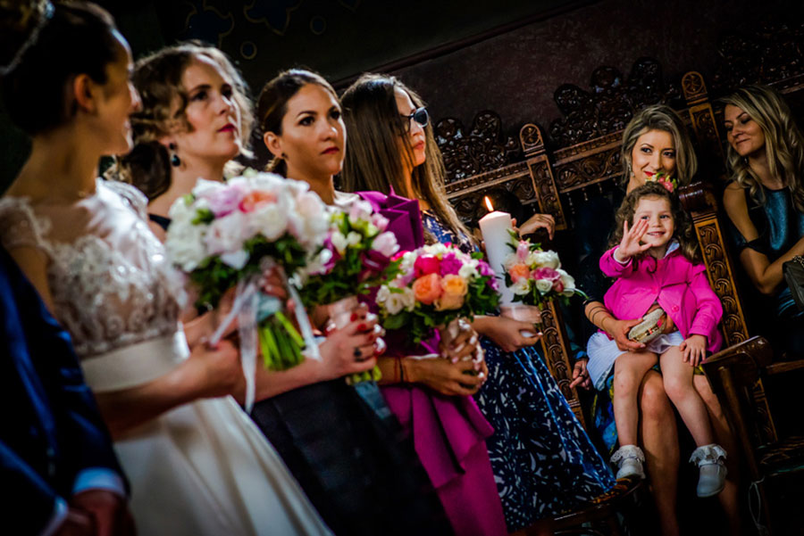 39 Fun and Cute Photos of Kids at Weddings