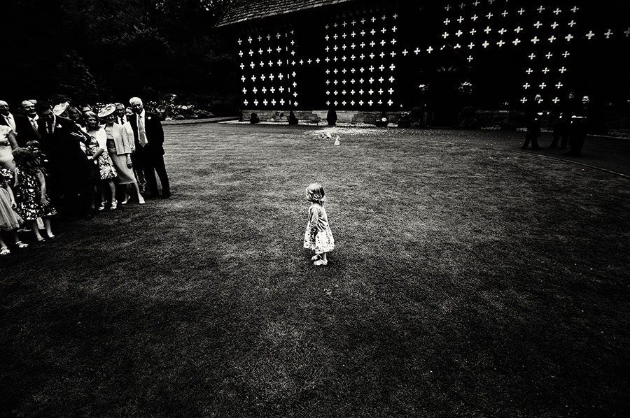 39 Fun and Cute Photos of Kids at Weddings