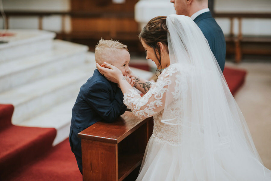 39 Fun and Cute Photos of Kids at Weddings