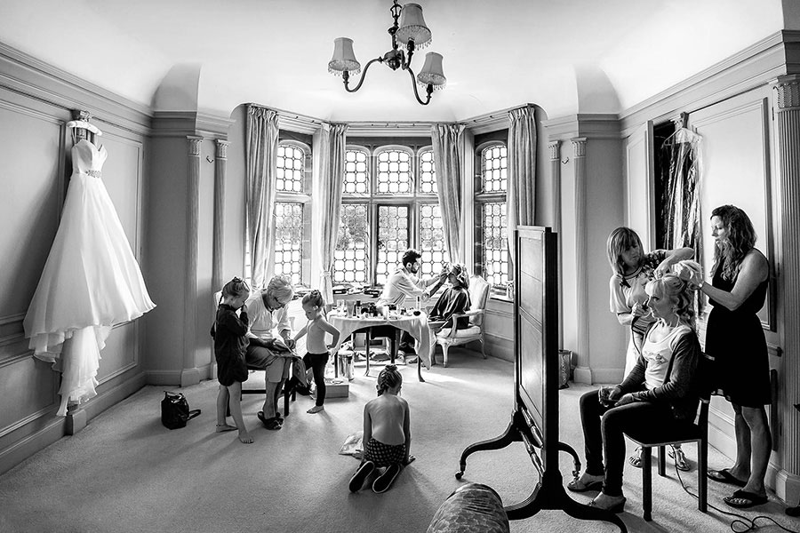 documentary style wedding photos
