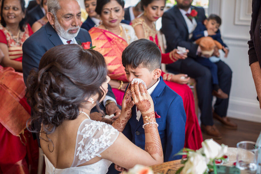 39 Fun and Cute Photos of Kids at Weddings