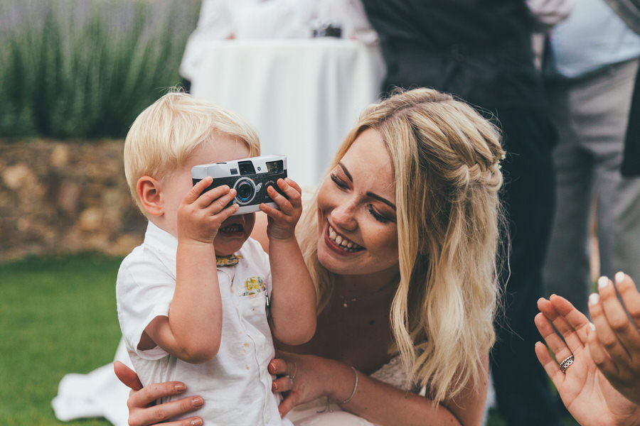 39 Fun and Cute Photos of Kids at Weddings